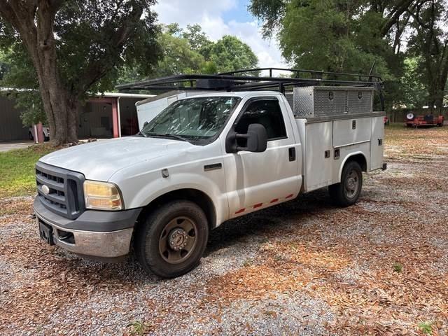 Ford F-250 Pickup/Pritschenwagen