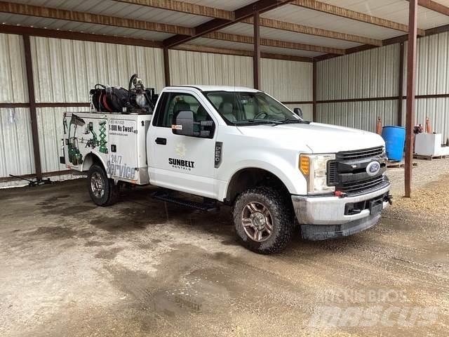 Ford F-250 Kommunal-Sonderfahrzeuge