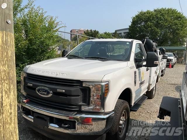 Ford F-250 Kommunal-Sonderfahrzeuge