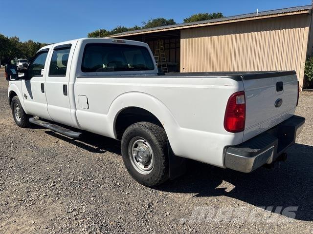Ford F-250 Pickup/Pritschenwagen