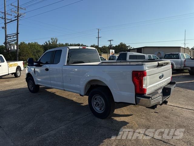 Ford F-250 Andere Transporter