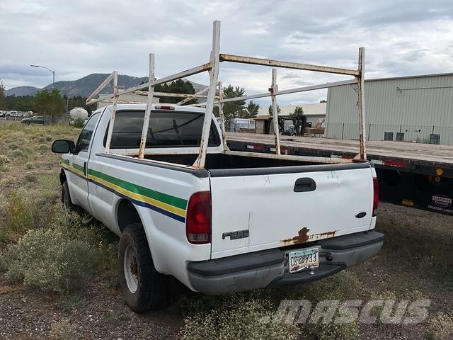 Ford F-250 Pickup/Pritschenwagen