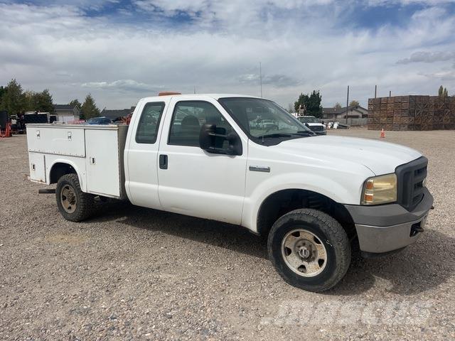 Ford F-250 Pickup/Pritschenwagen