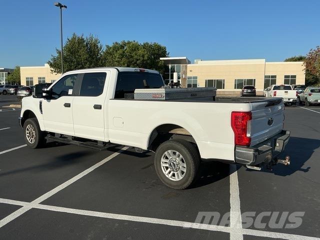 Ford F-250 Pickup/Pritschenwagen