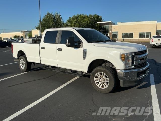 Ford F-250 Pickup/Pritschenwagen