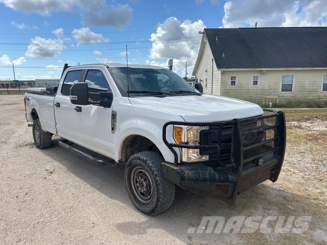 Ford F-250 Pickup/Pritschenwagen