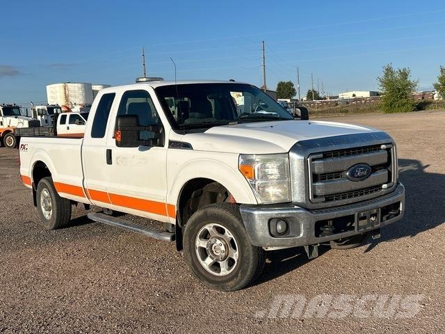 Ford F-250 Pickup/Pritschenwagen