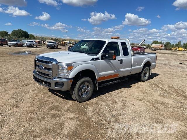 Ford F-250 Pickup/Pritschenwagen