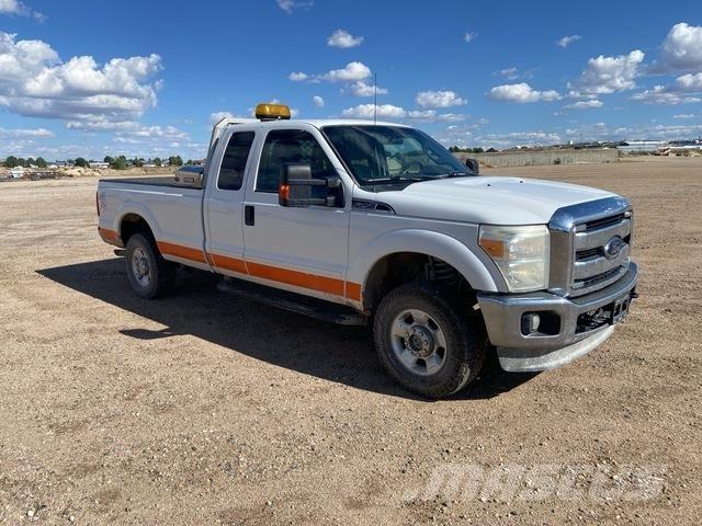Ford F-250 Pickup/Pritschenwagen