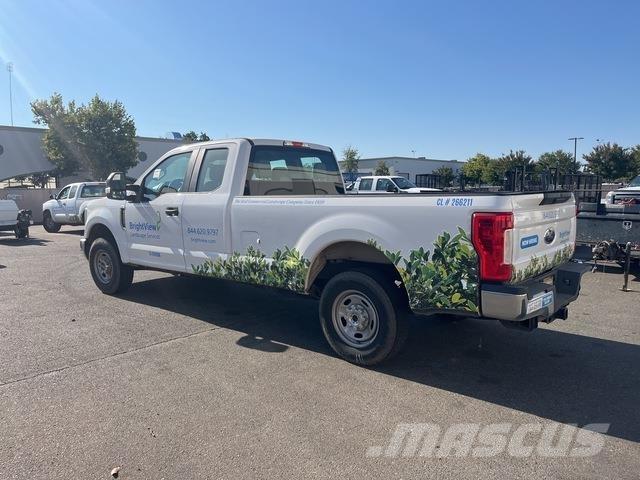 Ford F-250 Pickup/Pritschenwagen