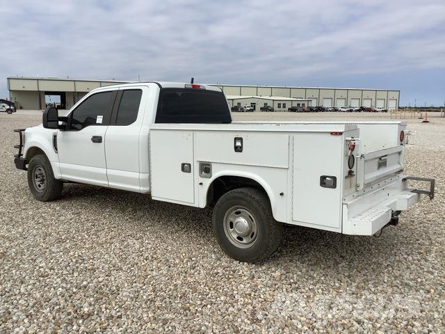 Ford F-250 Pickup/Pritschenwagen