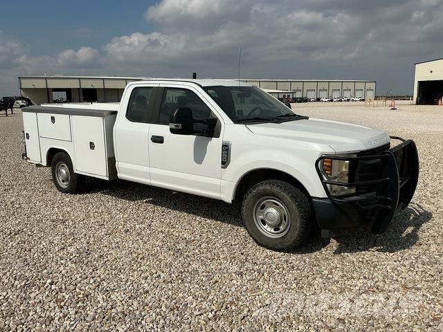 Ford F-250 Pickup/Pritschenwagen