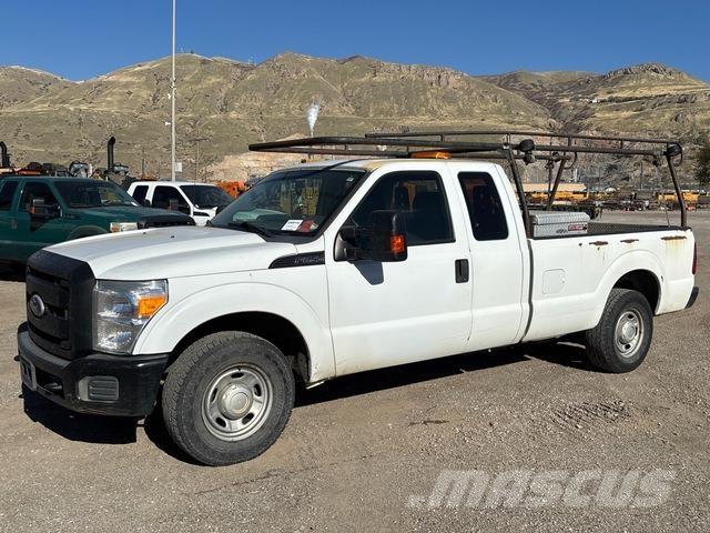 Ford F-250 Pickup/Pritschenwagen