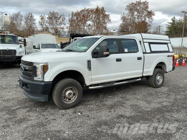 Ford F-250 Pickup/Pritschenwagen