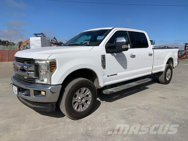 Ford F-250 Pickup/Pritschenwagen