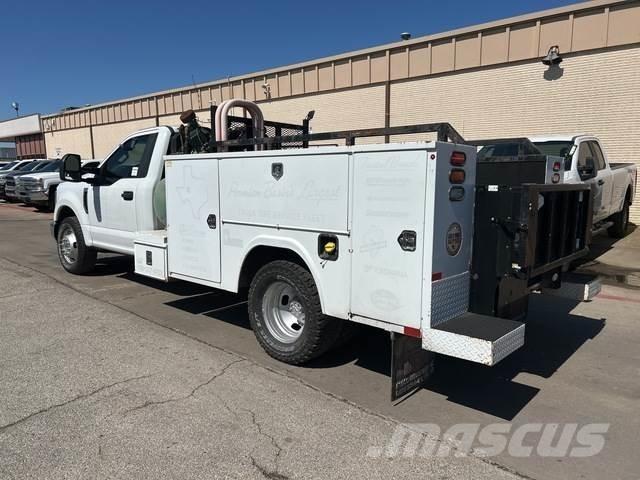 Ford F-350 Pickup/Pritschenwagen