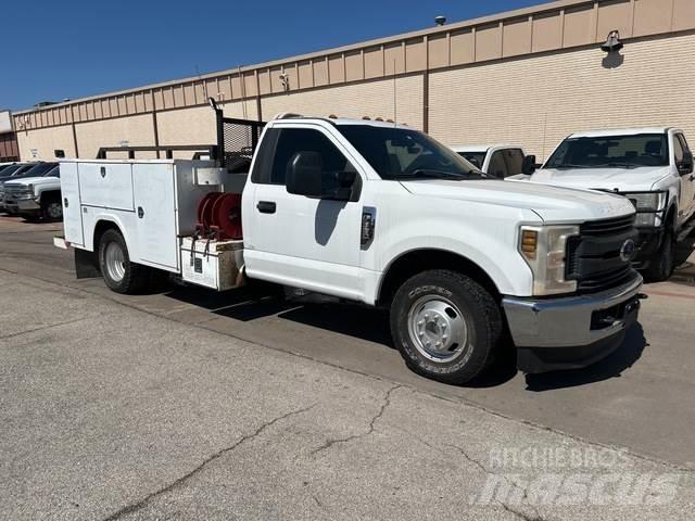 Ford F-350 Pickup/Pritschenwagen