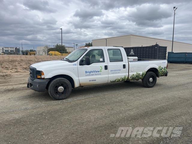 Ford F-350 Pickup/Pritschenwagen