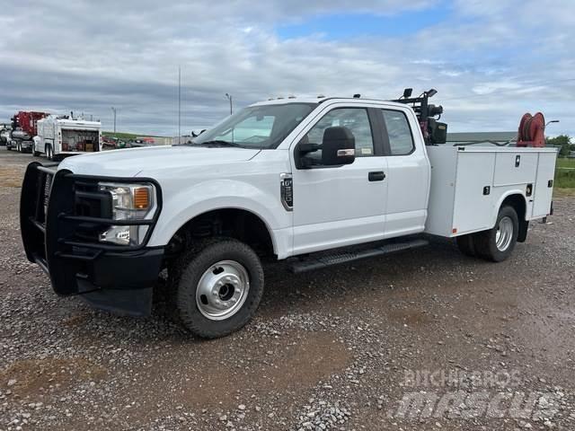 Ford F-350 Kommunal-Sonderfahrzeuge