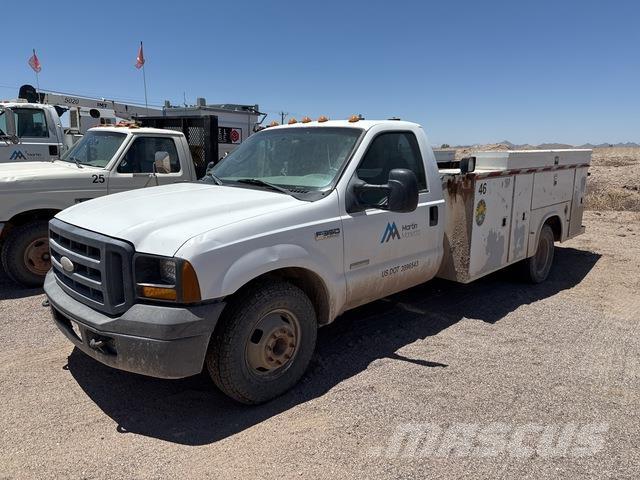 Ford F-350 Pickup/Pritschenwagen