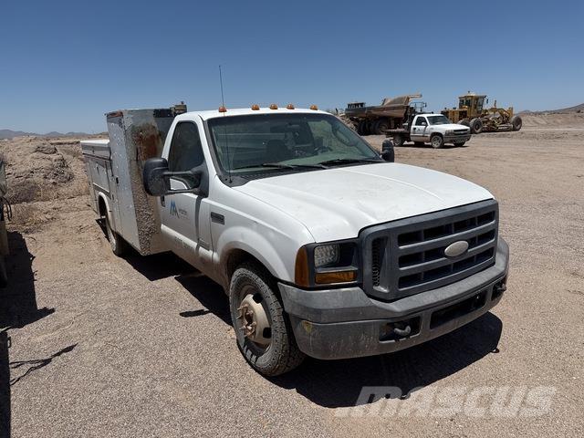 Ford F-350 Pickup/Pritschenwagen