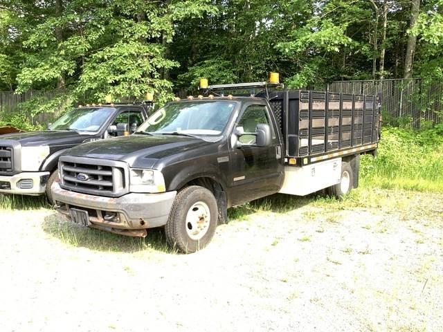 Ford F-350 Pritschenwagen/Pritschenwagen mit Seitenklappe