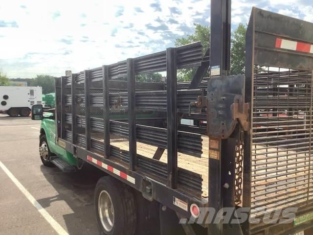 Ford F-350 Pritschenwagen/Pritschenwagen mit Seitenklappe