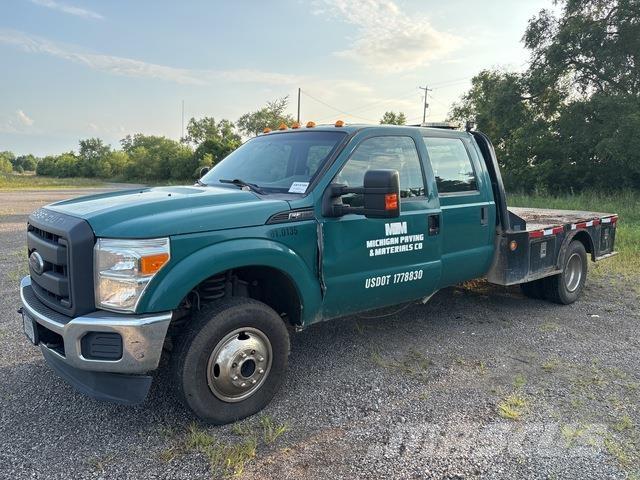 Ford F-350 Pritschenwagen/Pritschenwagen mit Seitenklappe