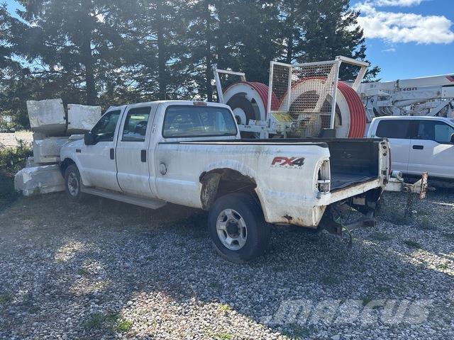 Ford F-350 Pickup/Pritschenwagen