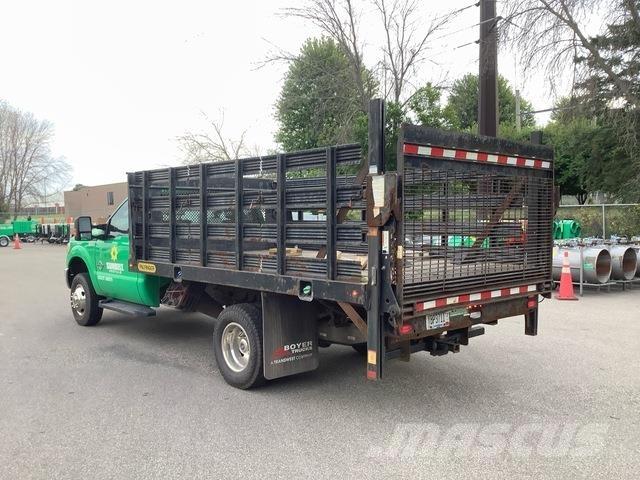 Ford F-350 Pritschenwagen/Pritschenwagen mit Seitenklappe