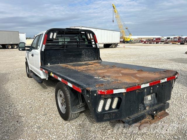 Ford F-350 Pritschenwagen/Pritschenwagen mit Seitenklappe