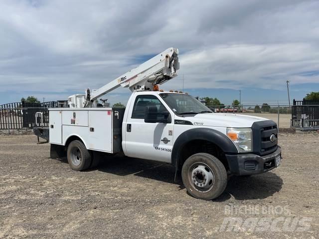 Ford F-450 LKW-Arbeitsbühnen