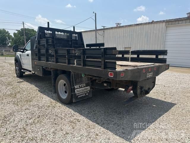 Ford F-450 Pritschenwagen/Pritschenwagen mit Seitenklappe