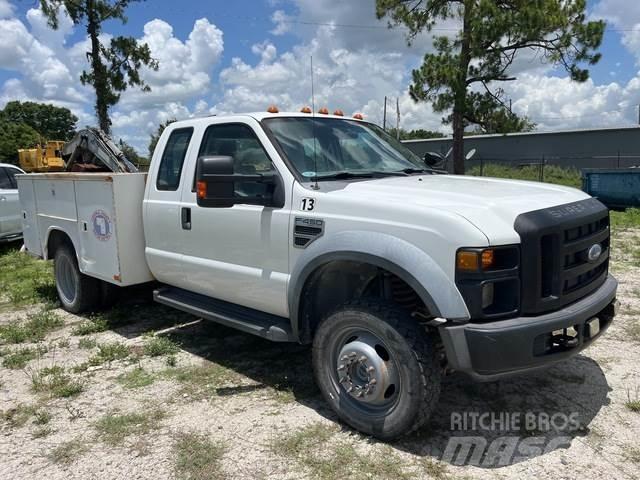 Ford F-450 Pickup/Pritschenwagen