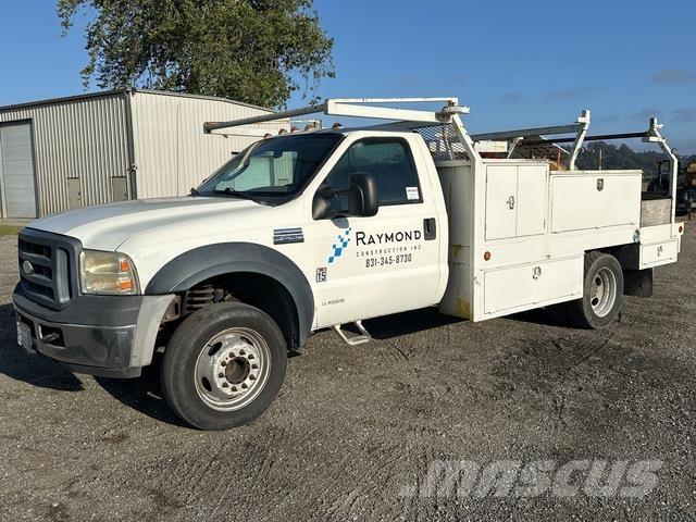 Ford F-450 Pickup/Pritschenwagen