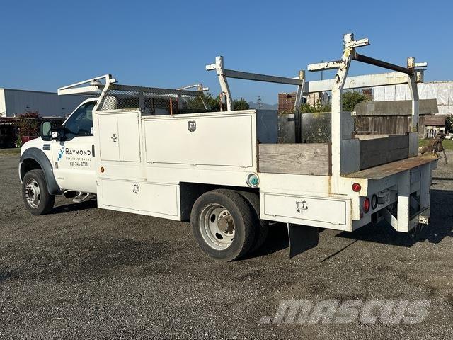 Ford F-450 Pickup/Pritschenwagen