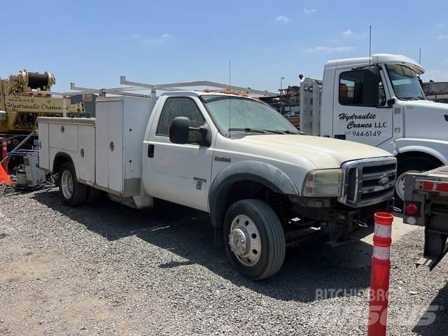 Ford F-450 Pickup/Pritschenwagen