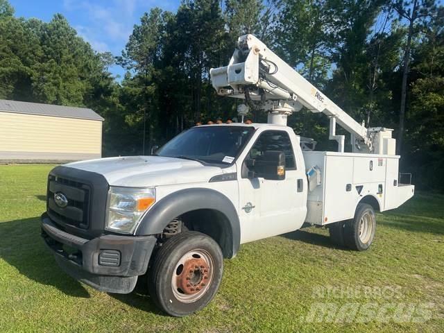 Ford F-450 LKW-Arbeitsbühnen