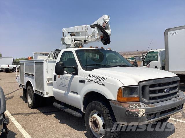 Ford F-450 LKW-Arbeitsbühnen
