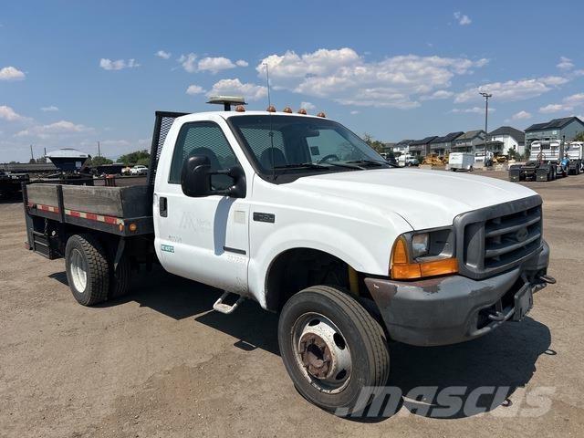 Ford F-450 Pritschenwagen/Pritschenwagen mit Seitenklappe