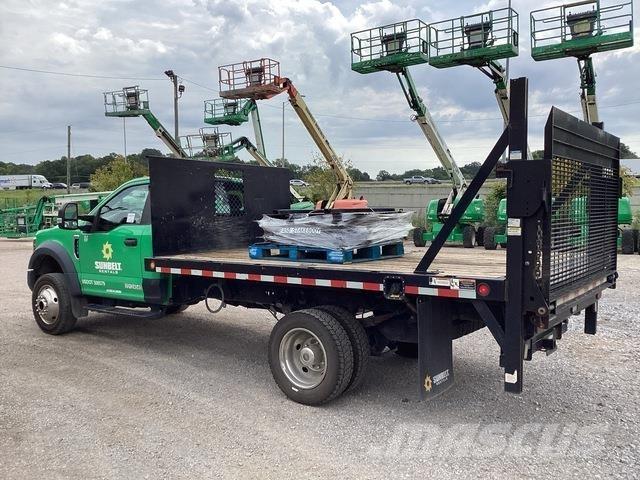Ford F-450 Pritschenwagen/Pritschenwagen mit Seitenklappe