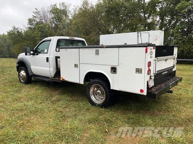 Ford F-450 Pickup/Pritschenwagen