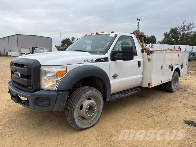 Ford F-450 Pickup/Pritschenwagen