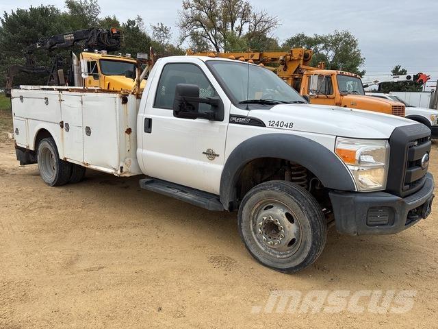 Ford F-450 Pickup/Pritschenwagen