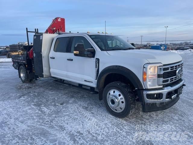 Ford F-550 Andere Fahrzeuge