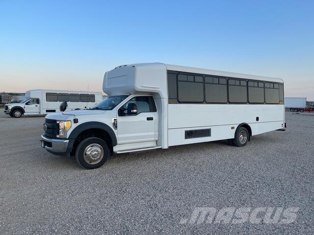 Ford F-550 Sonstige Baumaschinen
