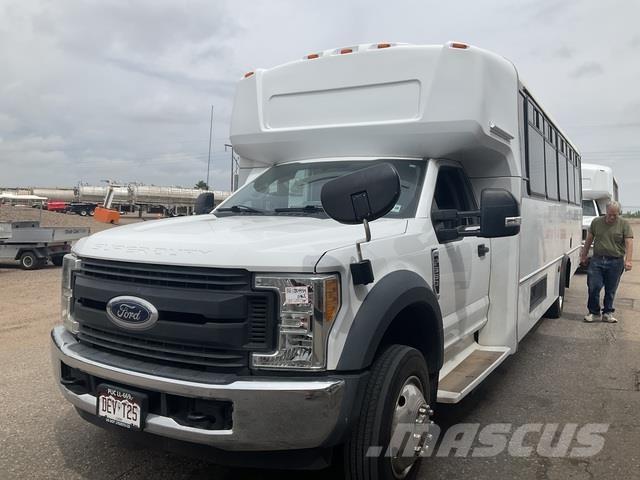 Ford F-550 Sonstige Baumaschinen