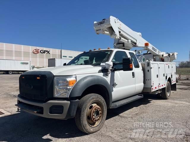 Ford F-550 LKW-Arbeitsbühnen