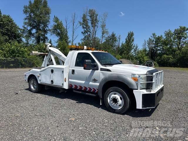 Ford F-550 Bergungsfahrzeuge
