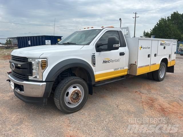 Ford F-550 Sonstige Baumaschinen